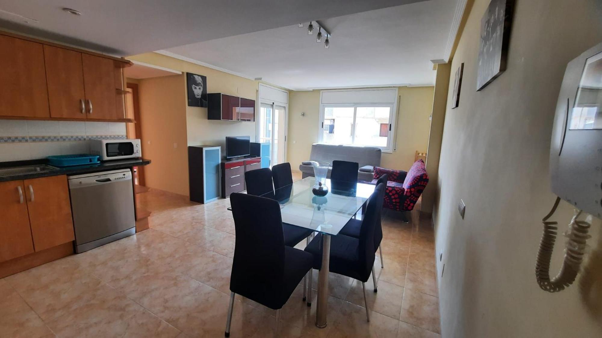 דירות Fabuloso Apartamento Familiar Con Piscina En סאלו מראה חיצוני תמונה
