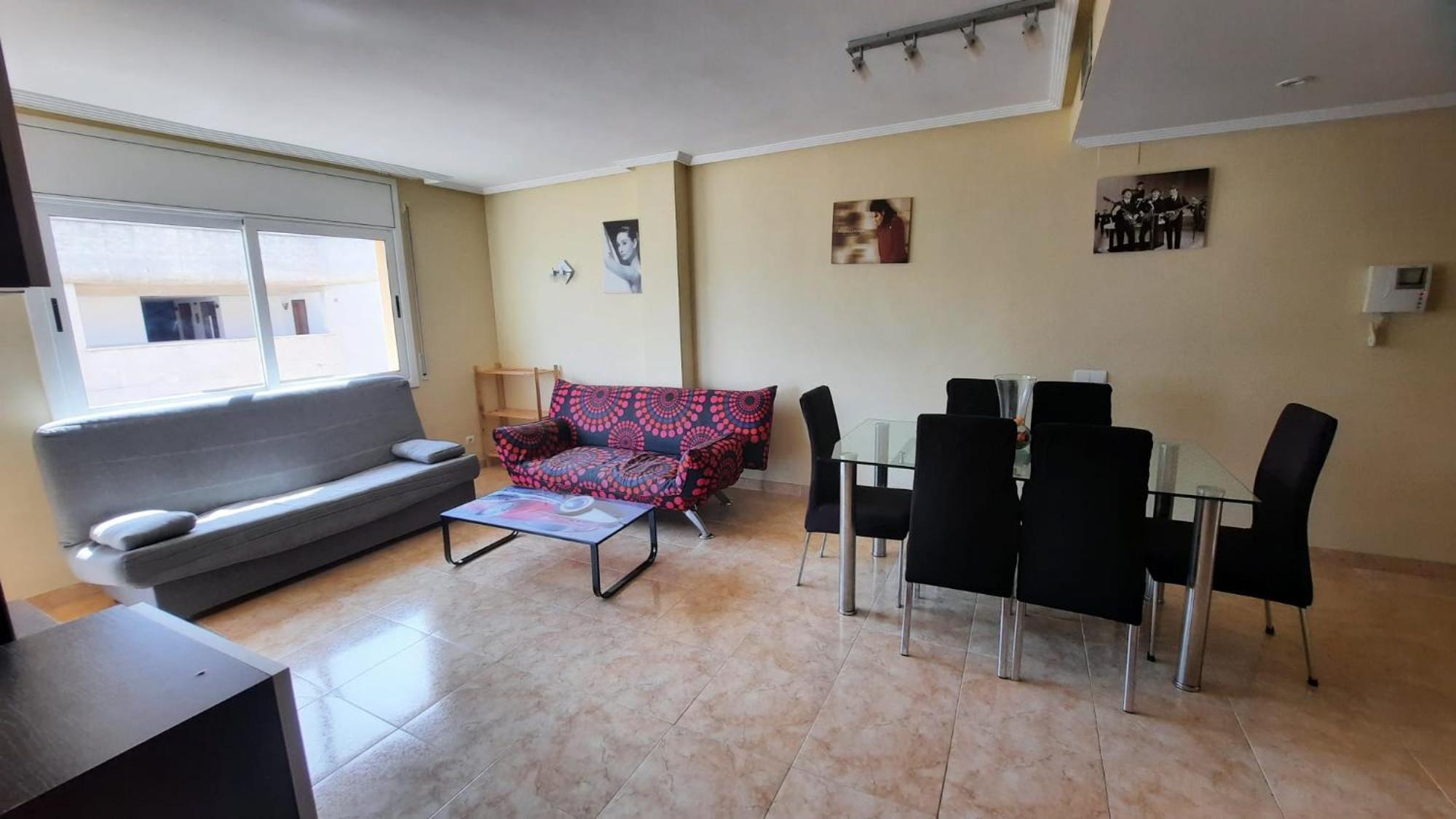 דירות Fabuloso Apartamento Familiar Con Piscina En סאלו מראה חיצוני תמונה