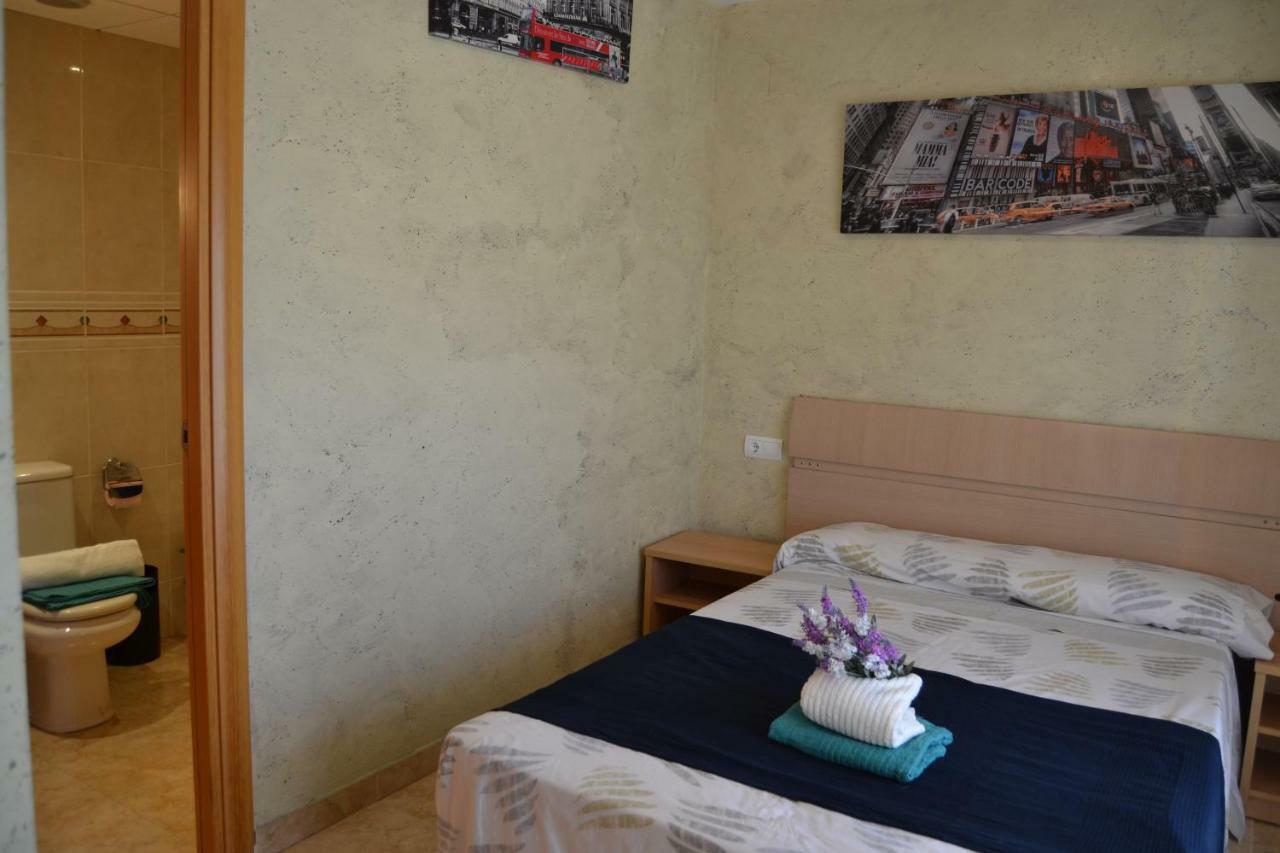 דירות Fabuloso Apartamento Familiar Con Piscina En סאלו מראה חיצוני תמונה