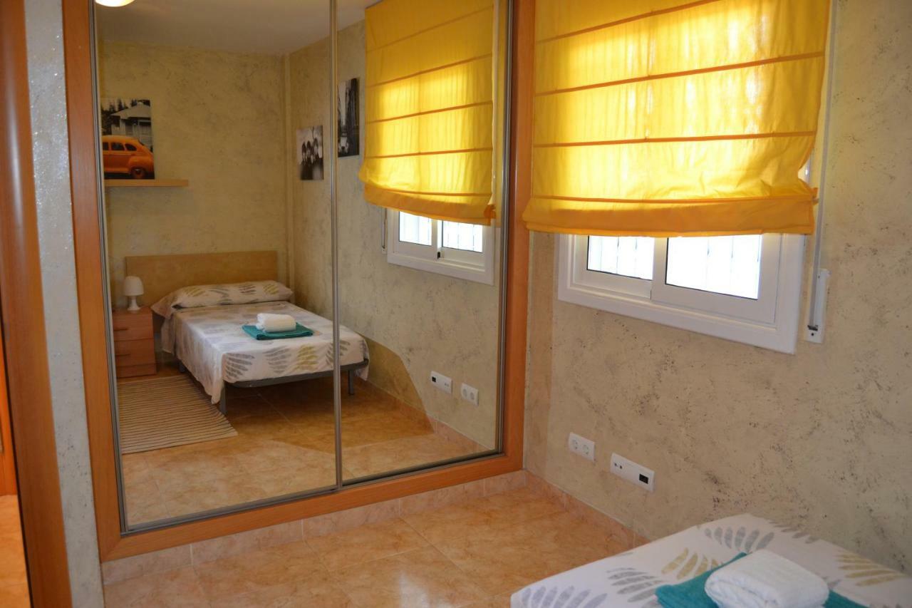 דירות Fabuloso Apartamento Familiar Con Piscina En סאלו מראה חיצוני תמונה