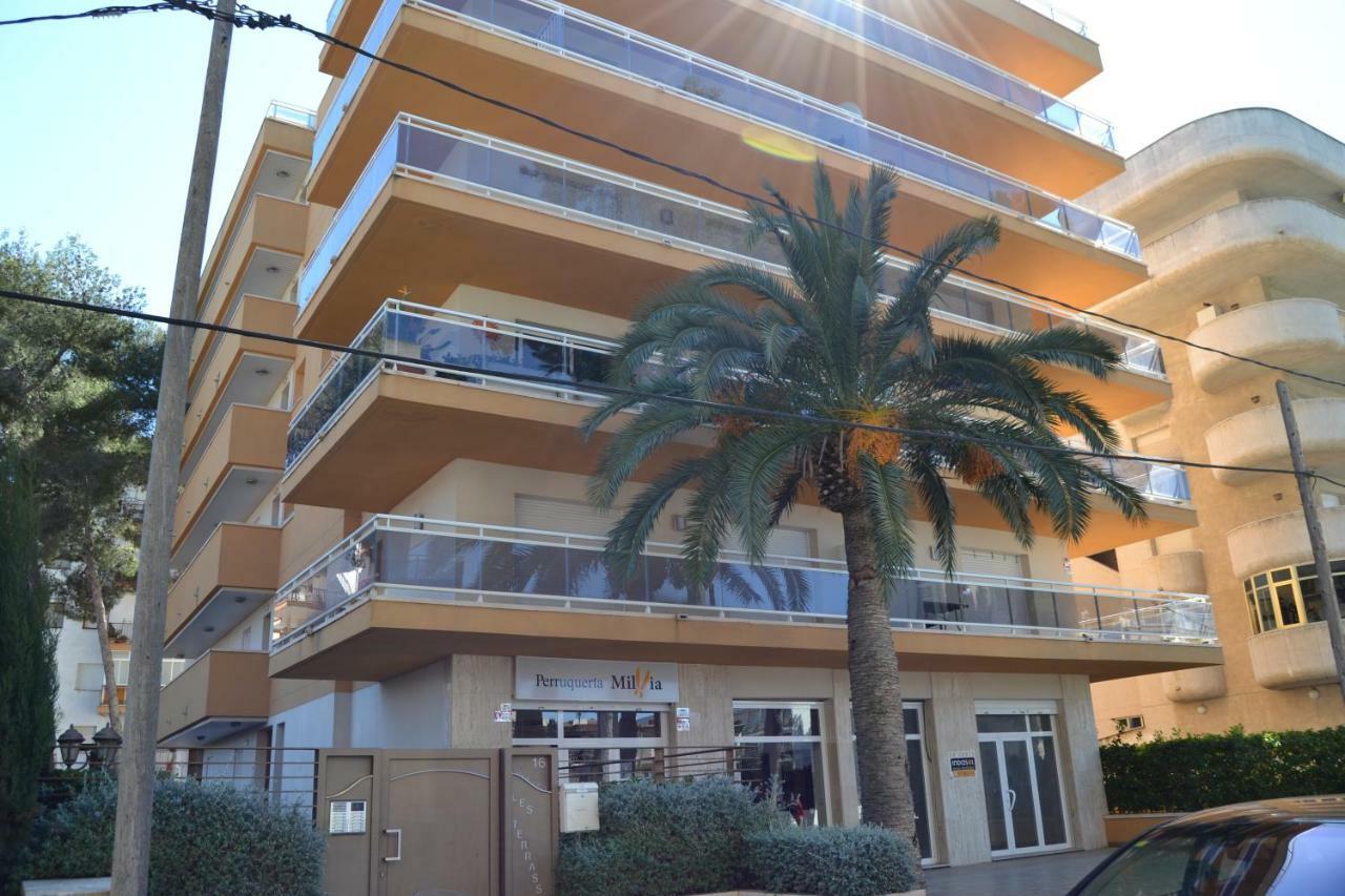 דירות Fabuloso Apartamento Familiar Con Piscina En סאלו מראה חיצוני תמונה